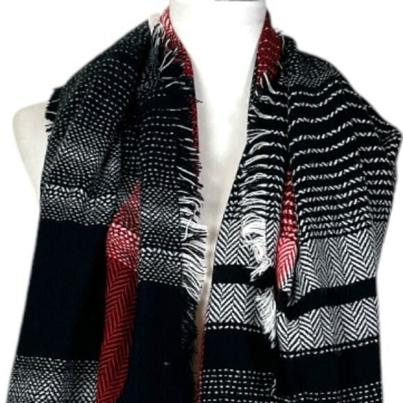 Merona Scarf Wrap Shawl Oblong Fringe Black Red White Plaid Women’s One Size - Picture 6 of 12